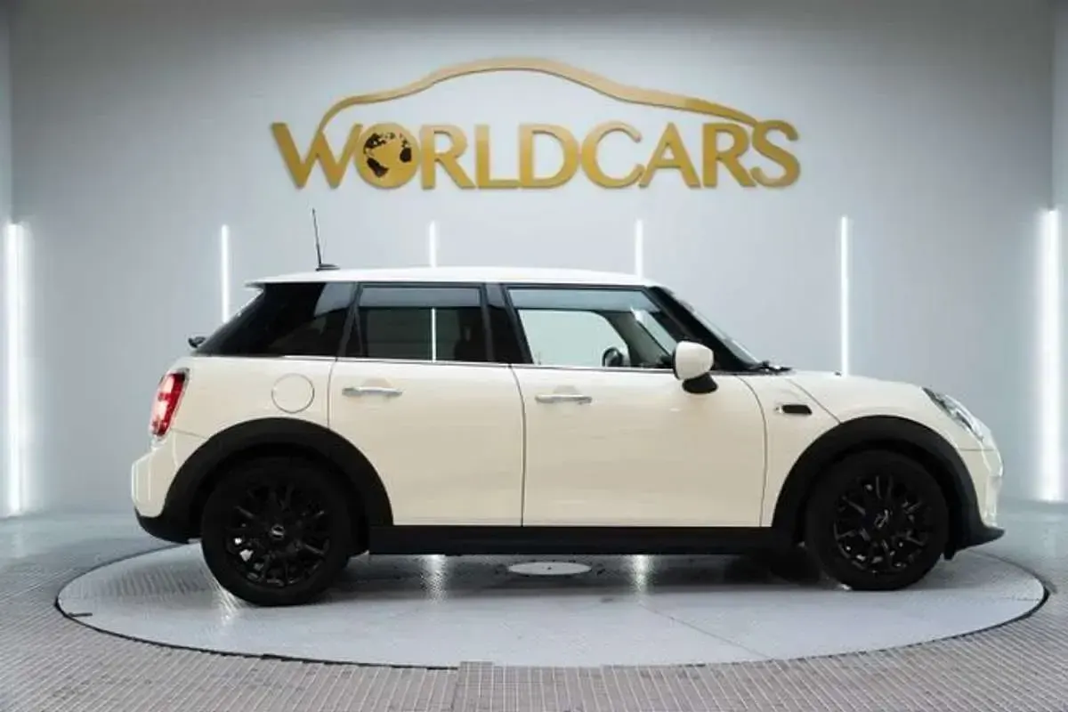 Usado Mini ONE 102 CV (75 kW) 2019 Blanco Utilitario