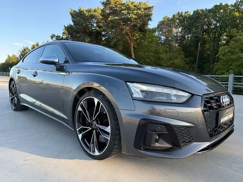 Usado Audi A5 Business 347 CV (255 kW) 2022 Gris / plata Coupe