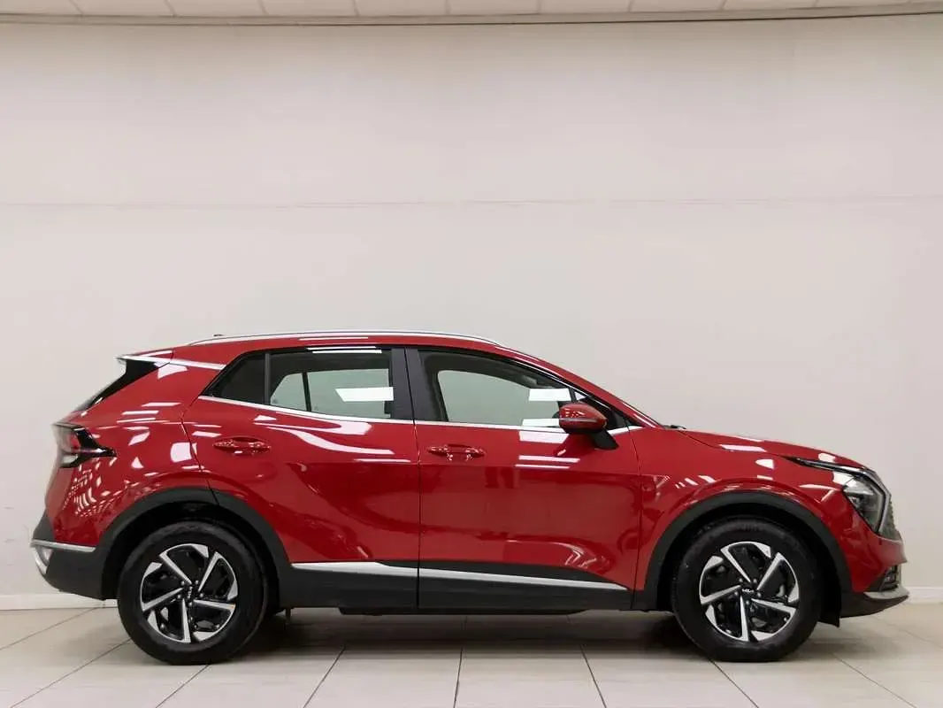 Usado Kia Sportage 215 CV (158 kW) 2024 Rojo SUV