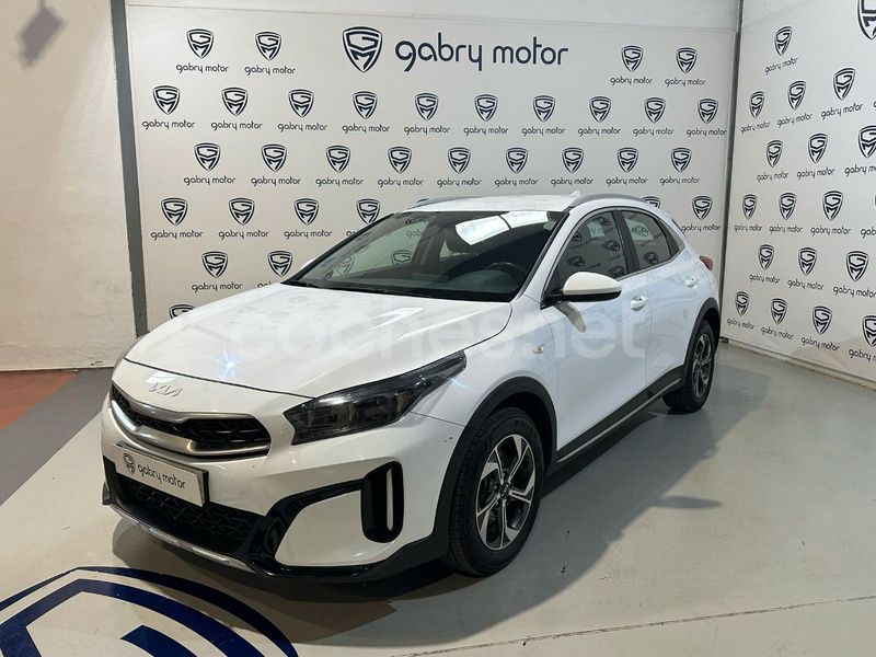 Usado Kia XCeed 120 CV (88 kW) 2023 Blanco SUV