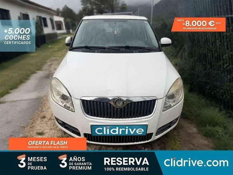 Usado Skoda Fabia 60 CV (44 kW) 2009 Blanco Utilitario
