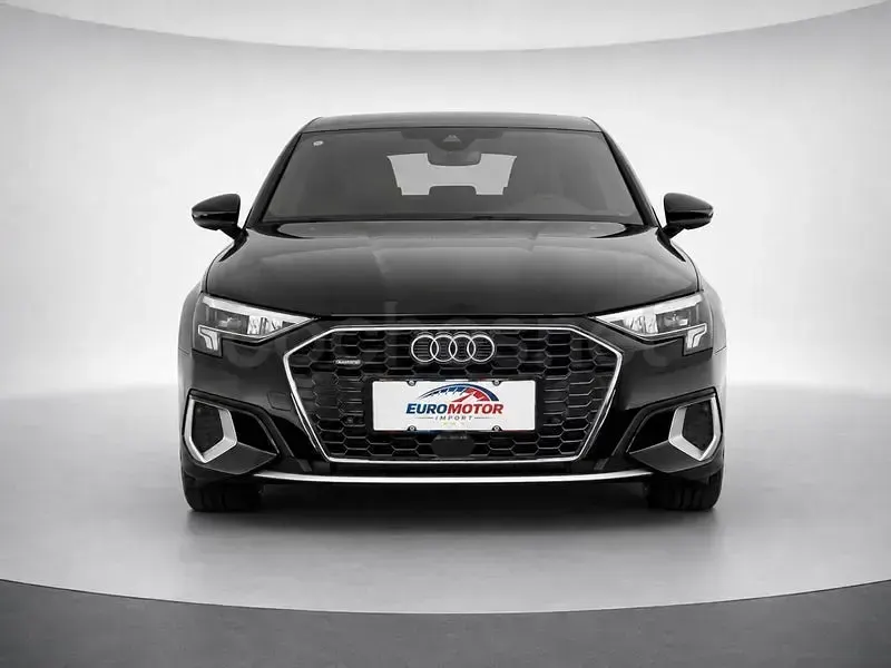 Usado Audi A3 S-Line 110 CV (80 kW) 2023 Negro Berlina