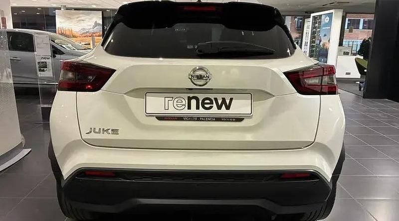 Usado Nissan Juke N-Connecta 114 CV (83 kW) 2022 Lunar white (metalizado) SUV