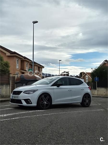 Blanco Usado 2019 Seat Ibiza FR Berlina | 12.500 € (Un poco caro) - Imagen 1/4