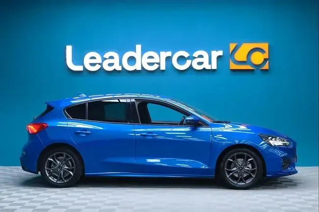 Usado Ford Focus ST-Line 155 CV (114 kW) 2022 Azul Berlina