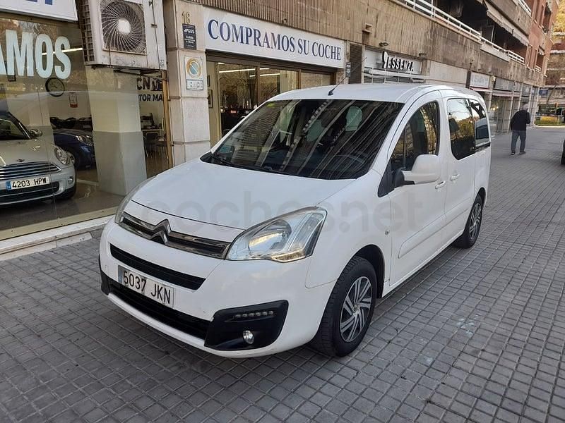Usado Citroën Berlingo Seduction 120 CV (88 kW) 2015 Blanco Monovolumen