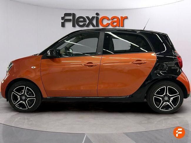 Usado Smart ForFour Passion 71 CV (52 kW) 2015 Naranja Utilitario