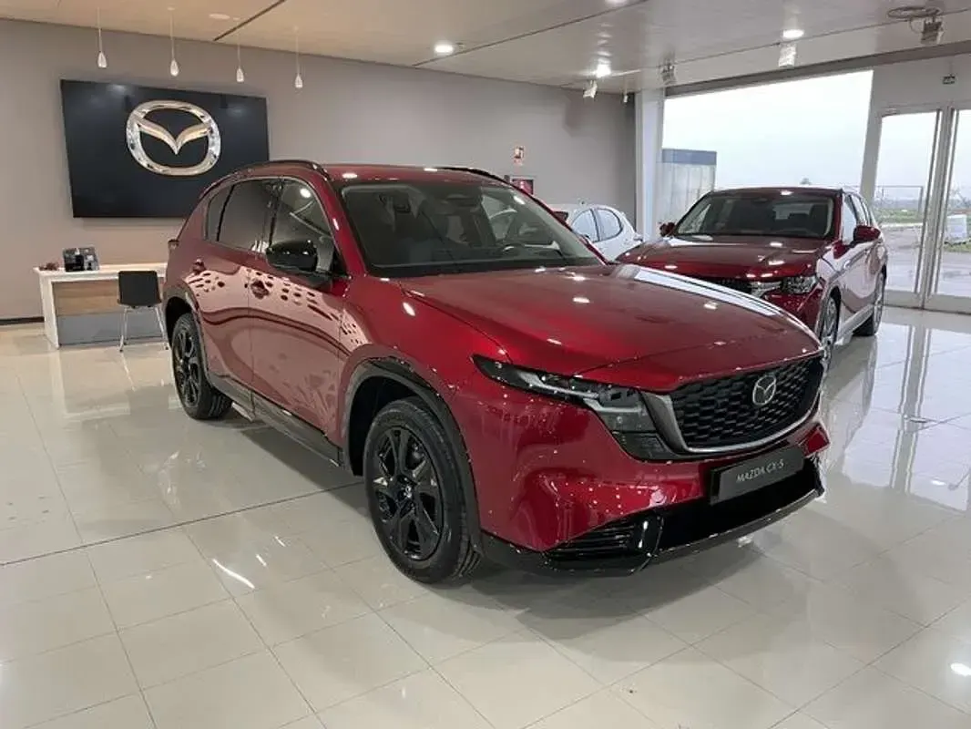 Usado Mazda CX-5 Homura-Line 141 CV (103 kW) 2026 Rojo SUV