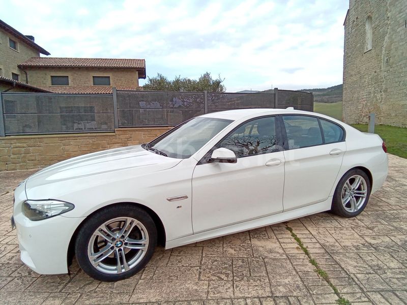 Usado BMW 520 M Sport 190 CV (139 kW) 2015 Blanco Berlina