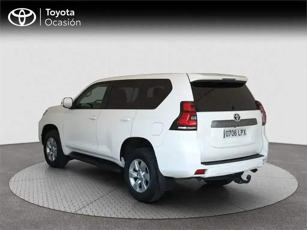 Usado Toyota Land Cruiser 204 CV (150 kW) 2021 Blanco SUV