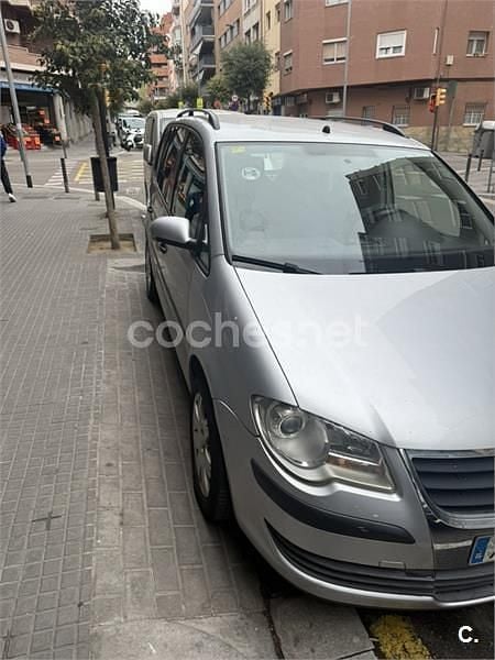 Usado VW Touran Edition 105 CV (77 kW) 2007 Gris / plata Monovolumen