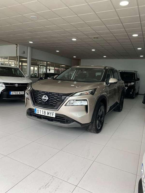 Usado Nissan X-Trail Acenta 215 CV (158 kW) 2025 Beige SUV