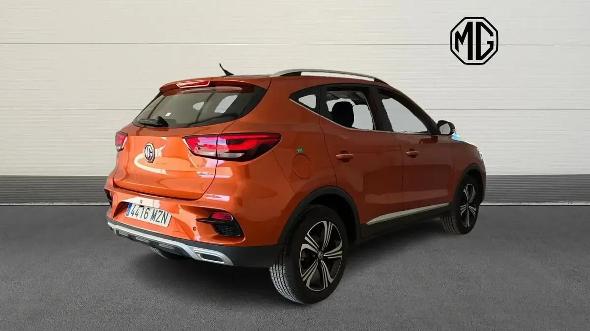 Usado MG ZS Comfort 106 CV (77 kW) 2025 Naranja SUV