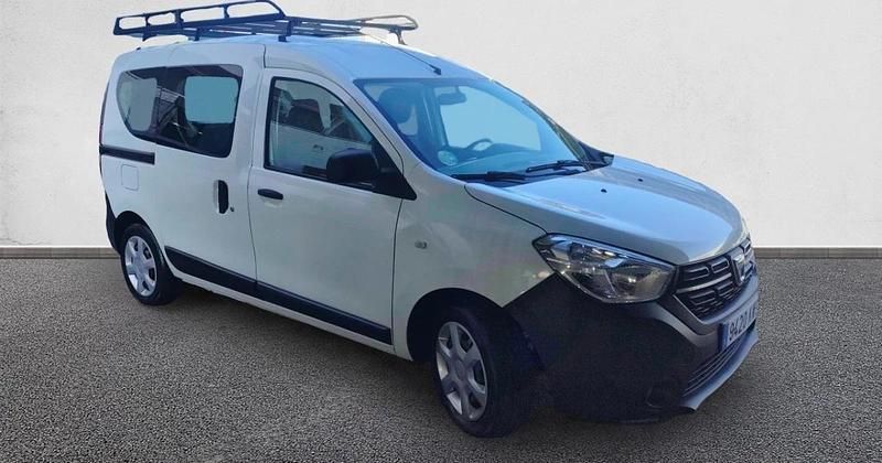 Usado Dacia Dokker Essentiel 102 CV (75 kW) 2019 Monovolumen