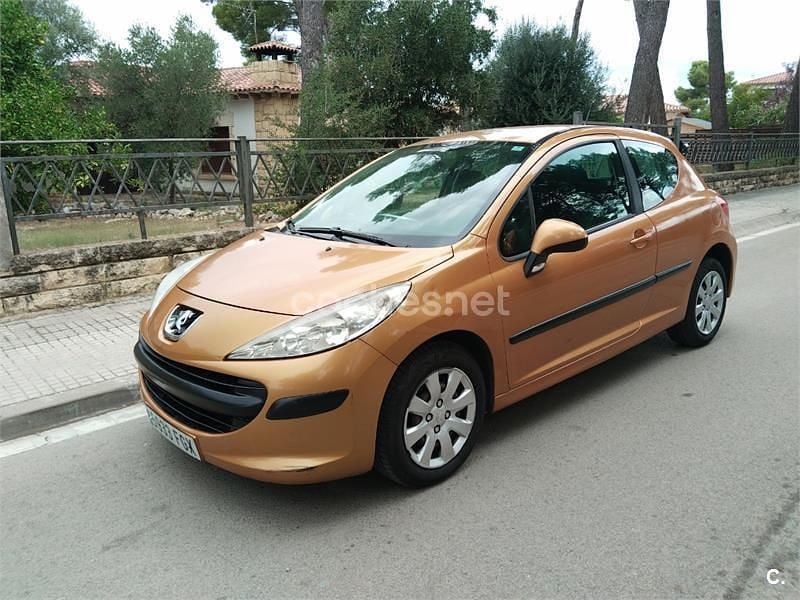 Naranja Usado 2006 Peugeot 207 Berlina | 3200 € (Precio justo) - Imagen 1/4