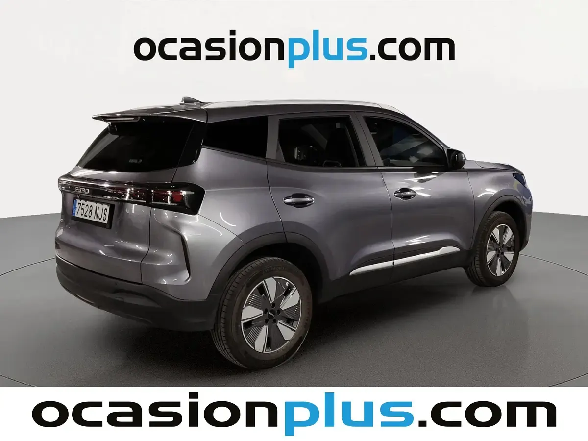 Usado Ebro s400 211 CV (155 kW) 2026 Gris plata SUV