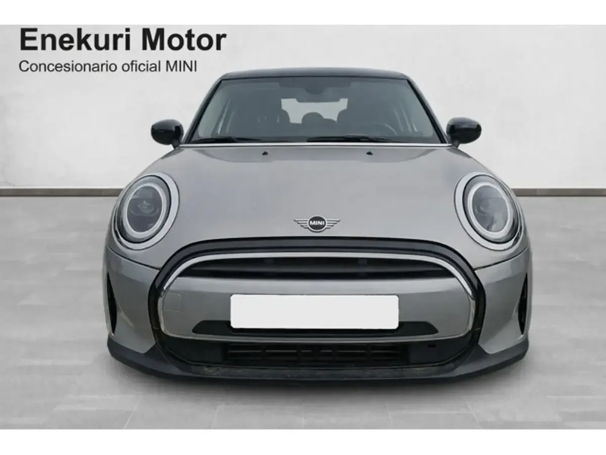 Usado Mini Cooper 136 CV (100 kW) 2023 Plateado Utilitario