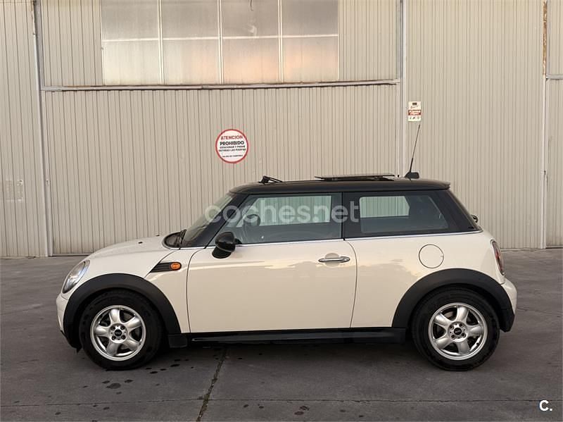 Usado Mini Cooper D 110 CV (80 kW) 2007 Blanco Utilitario