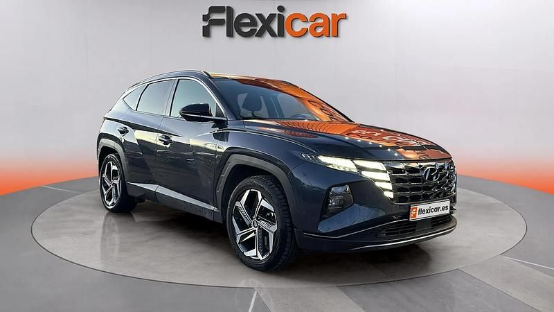 Usado Hyundai Tucson 136 CV (100 kW) 2021 Gris SUV