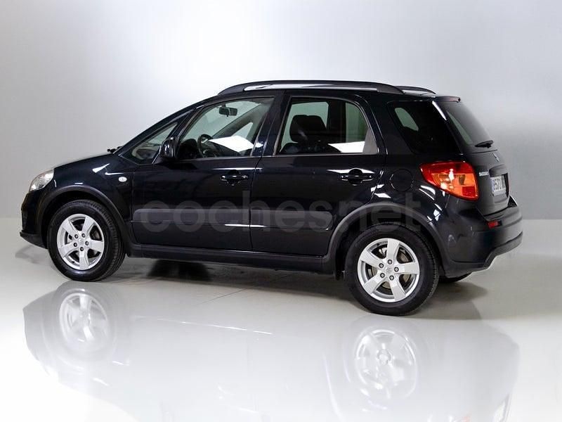Usado Suzuki SX4 GL 120 CV (88 kW) 2012 Negro SUV
