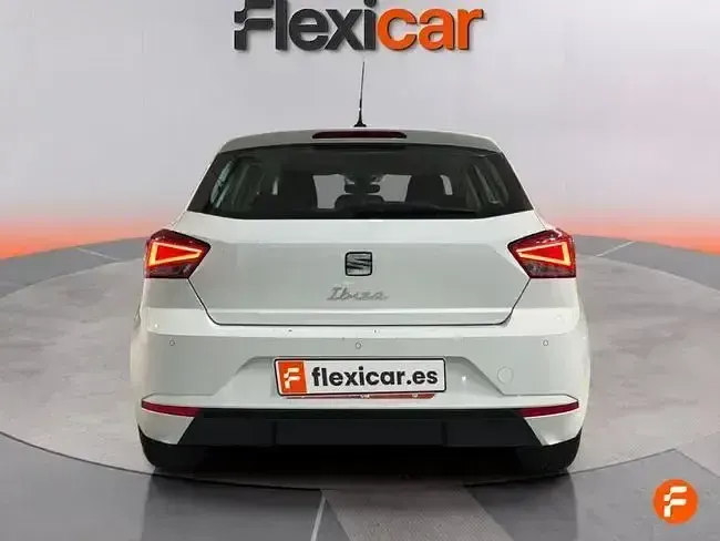 Usado Seat Ibiza Reference 80 CV (58 kW) 2023 Blanco Utilitario