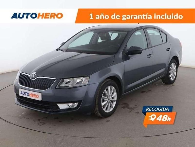 Gris Usado 2015 Skoda Octavia Ambition Berlina | 14.499 € (Un poco caro) - Imagen 1/3