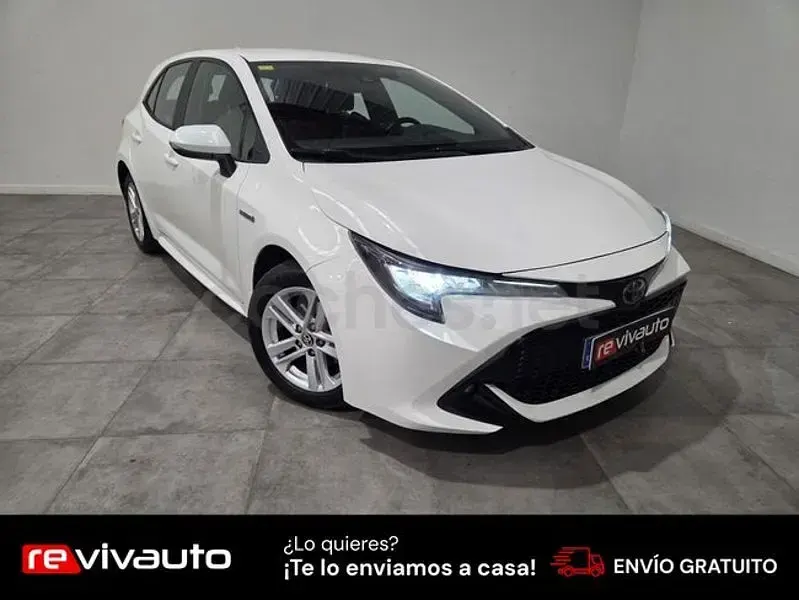 Usado Toyota Corolla Active 122 CV (89 kW) 2021 Blanco Berlina