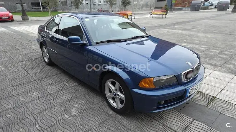 Usado BMW 323 170 CV (125 kW) 1999 Azul Coupe
