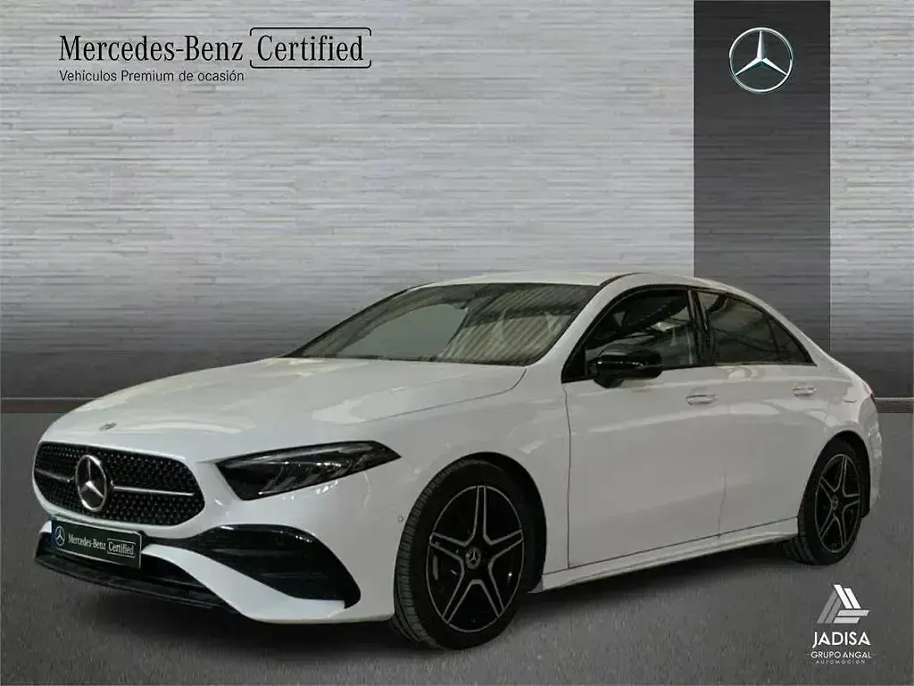 Usado Mercedes A200 150 CV (110 kW) 2024 Blanco Berlina