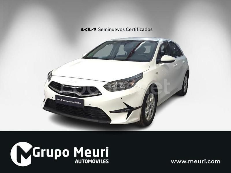 Blanco Usado 2022 Kia Ceed Utilitario | 14.900 € (Buen precio) - Imagen 1/4