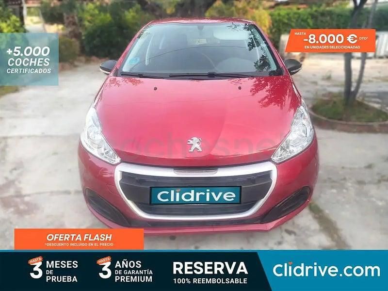Usado Peugeot 208 Style 100 CV (73 kW) 2018 Rojo Utilitario