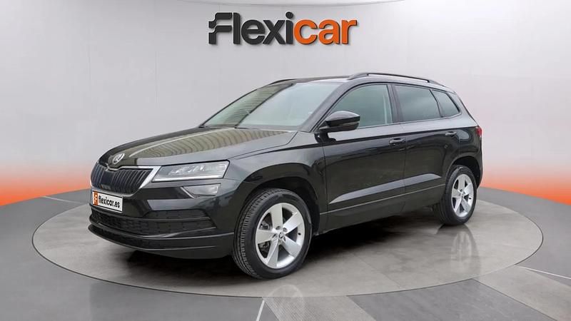 Usado Skoda Karoq Ambition 116 CV (85 kW) 2021 Negro SUV