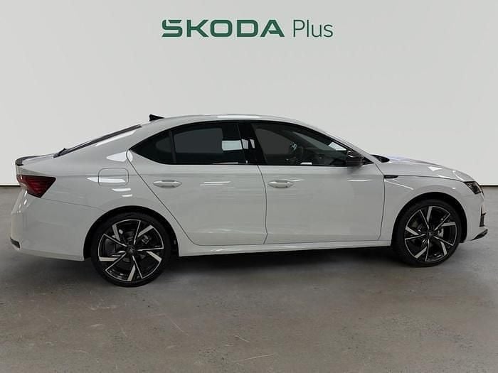 Nuevo Skoda Octavia SportLine 150 CV (110 kW) 2026 Blanco