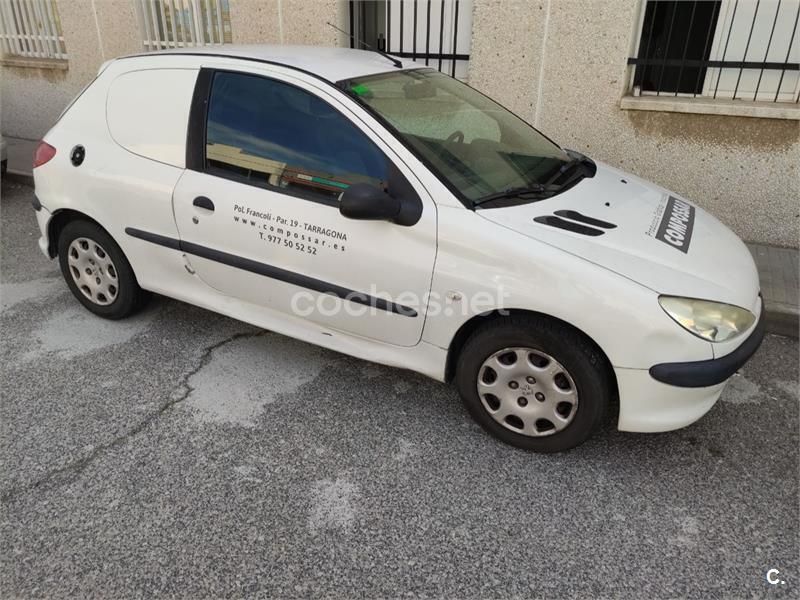 Blanco Usado 2006 Peugeot 206 Berlina | 1500 € (Buen precio) - Imagen 1/4