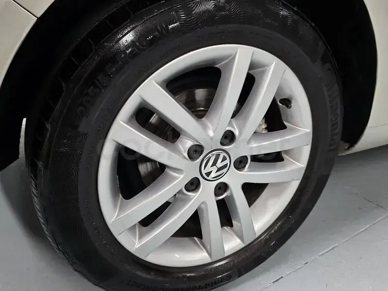 Occasion VW Golf Plus Cross Sport 105 ch (77 kW) 2010 Gris Monospace