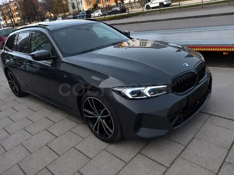 Usado BMW 320e Shadowline 190 CV (139 kW) 2024 Gris / plata Familiar