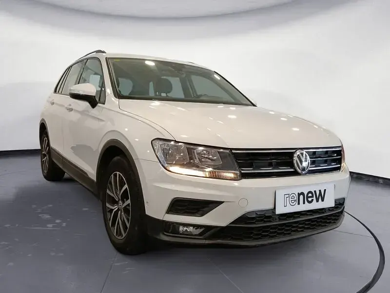 Usado VW Tiguan Edition 125 CV (91 kW) 2018 Blanco SUV
