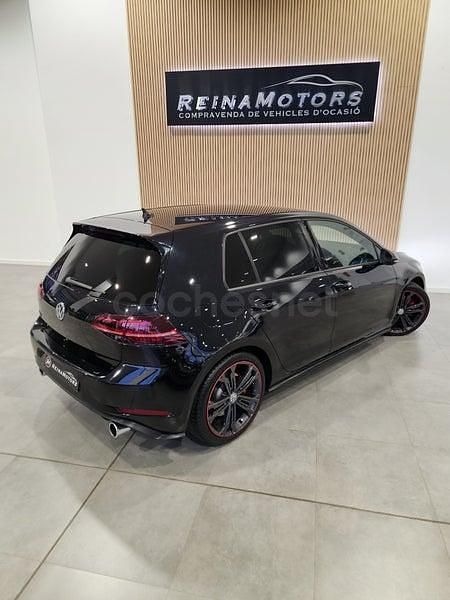 Usado VW Golf VII GTI 230 CV (169 kW) 2018 Negro Berlina