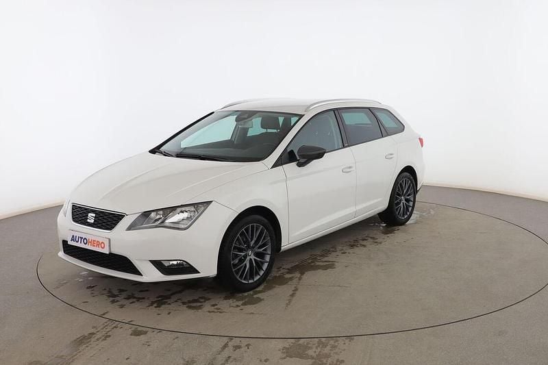 Blanco Usado 2015 Seat Leon CONNECT Familiar | 11.799 € (Precio justo) - Imagen 1/3