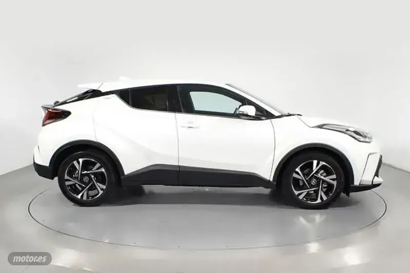 Usado Toyota C-HR Advance 184 CV (135 kW) 2024 Blanco SUV