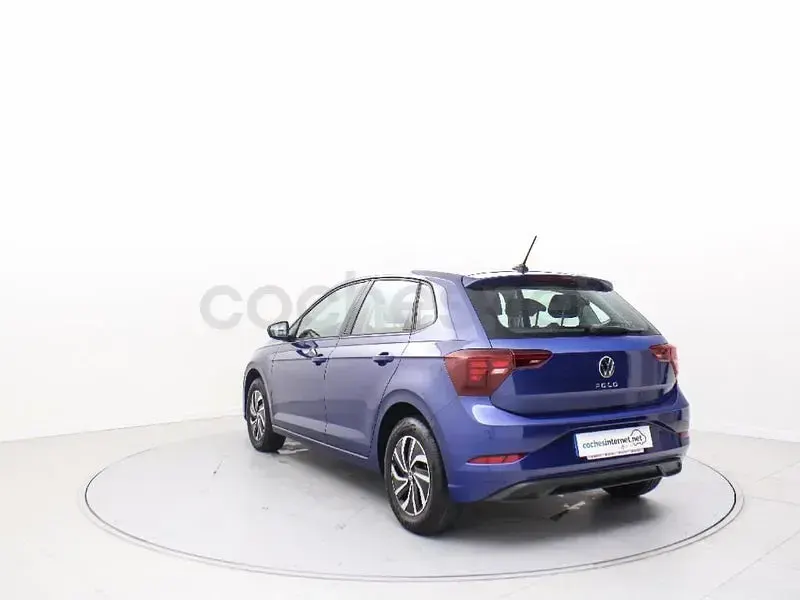 Usado VW Polo 95 CV (69 kW) 2024 Azul Utilitario