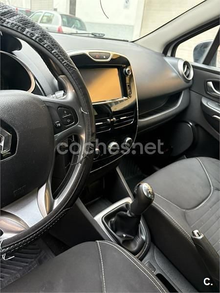 Usado Renault Clio IV LIMITED 75 CV (55 kW) 2016 Blanco Berlina