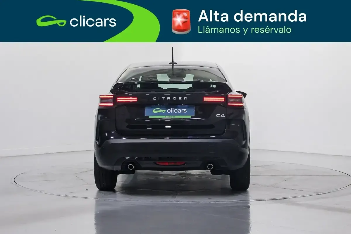 Käytetty Citroën C4 136 HP (100 kW) 2025 Musta Katumaasturi