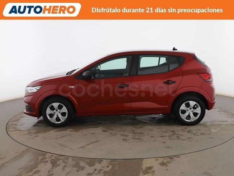 Usado Dacia Sandero Essentiel 91 CV (66 kW) 2021 Rojo Berlina