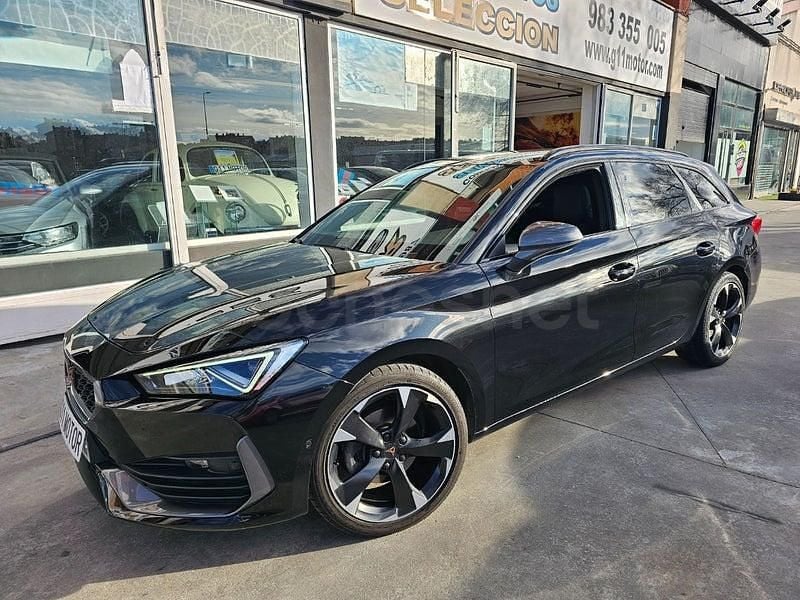 Usado Cupra Leon 150 CV (110 kW) 2023 Negro Familiar
