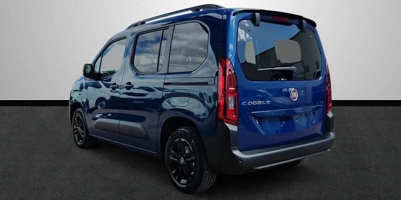 Nuevo Fiat e-Doblò 100 kW (136 CV) 2025 Azul Monovolumen