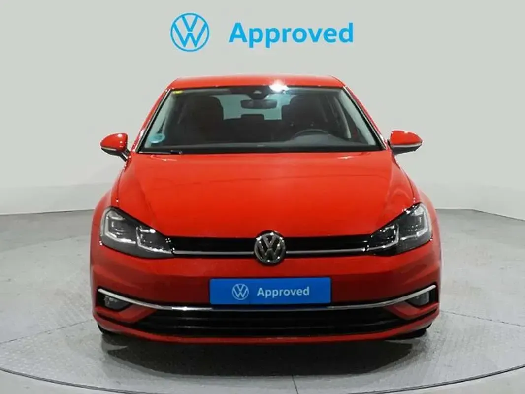 Usado VW Golf VII Sport 150 CV (110 kW) 2017 Rojo Utilitario