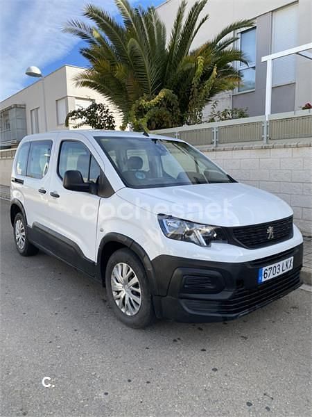 Blanco Usado 2020 Peugeot Rifter Access Monovolumen | 12.999 € (Un poco caro) - Imagen 1/4