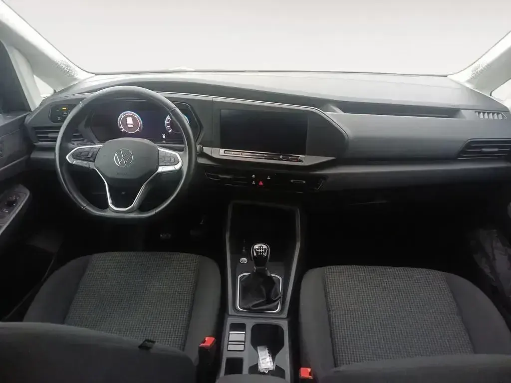 Usado VW Caddy 102 CV (75 kW) 2025 Azul Monovolumen