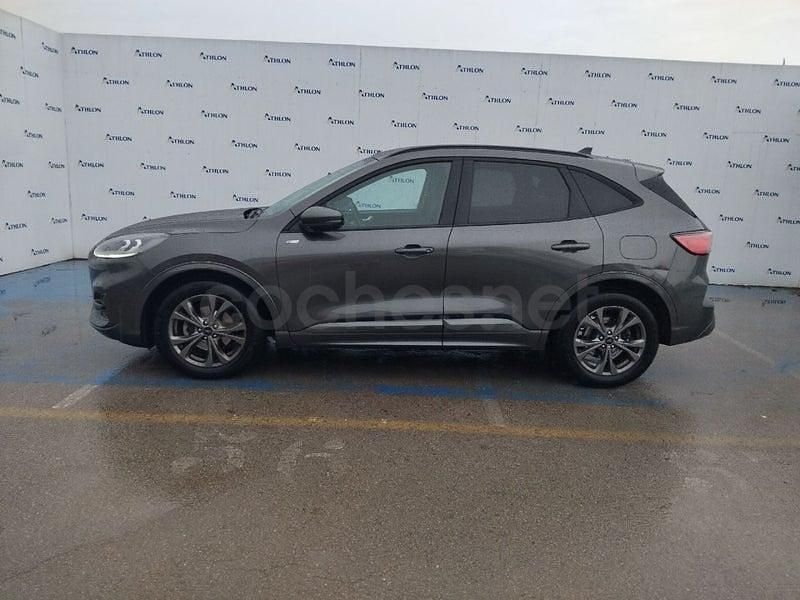 Usado Ford Kuga ST-Line 120 CV (88 kW) 2023 Gris SUV
